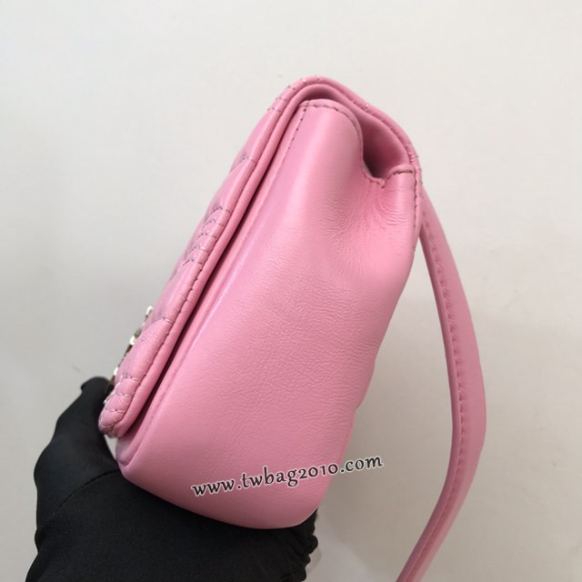 Burberry專門店新款羊皮小號TB蘿拉包 巴寶莉絎縫品牌格紋鏈條單肩挎背女包 yxb1538